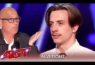 Karaoke Singer Has Everyone Singing Along INCLUDING Simon Cowell! | America’s Got Talent Video below..